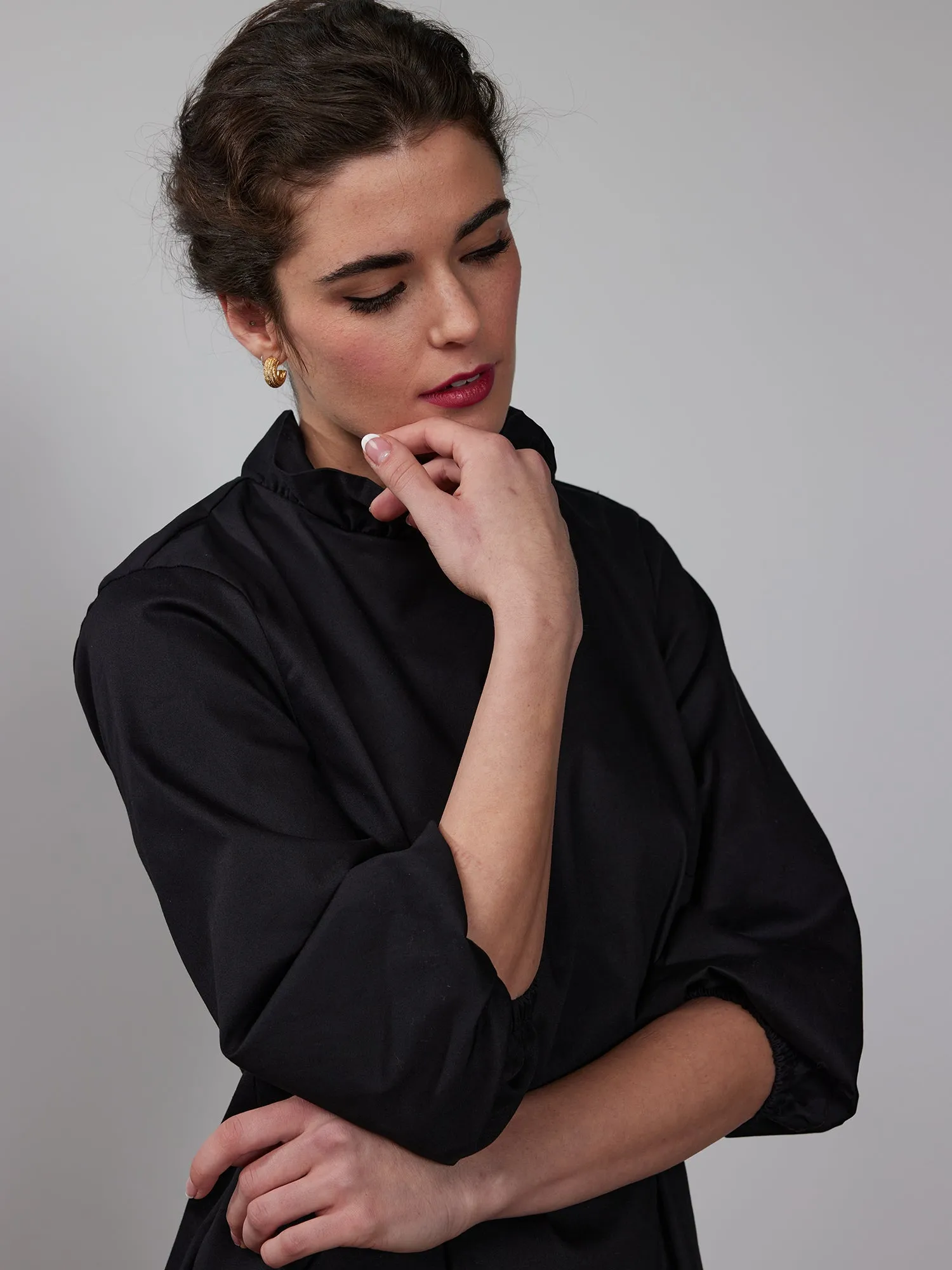 Everyday Ruffle Neck Bow Back Mini Shift Dress