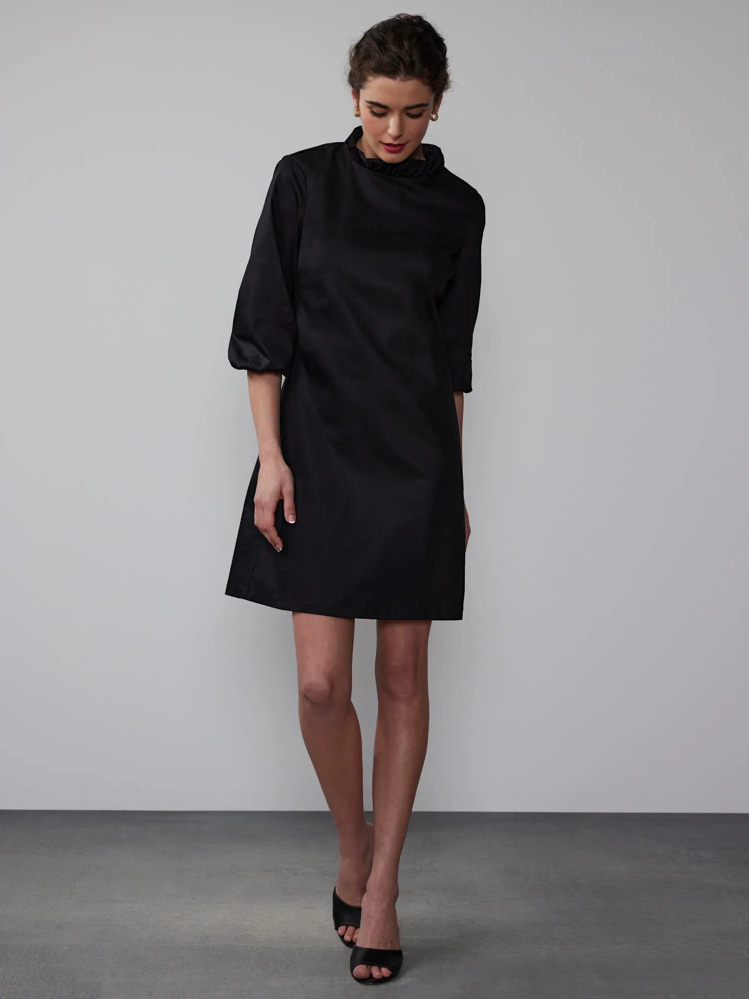 Everyday Ruffle Neck Bow Back Mini Shift Dress