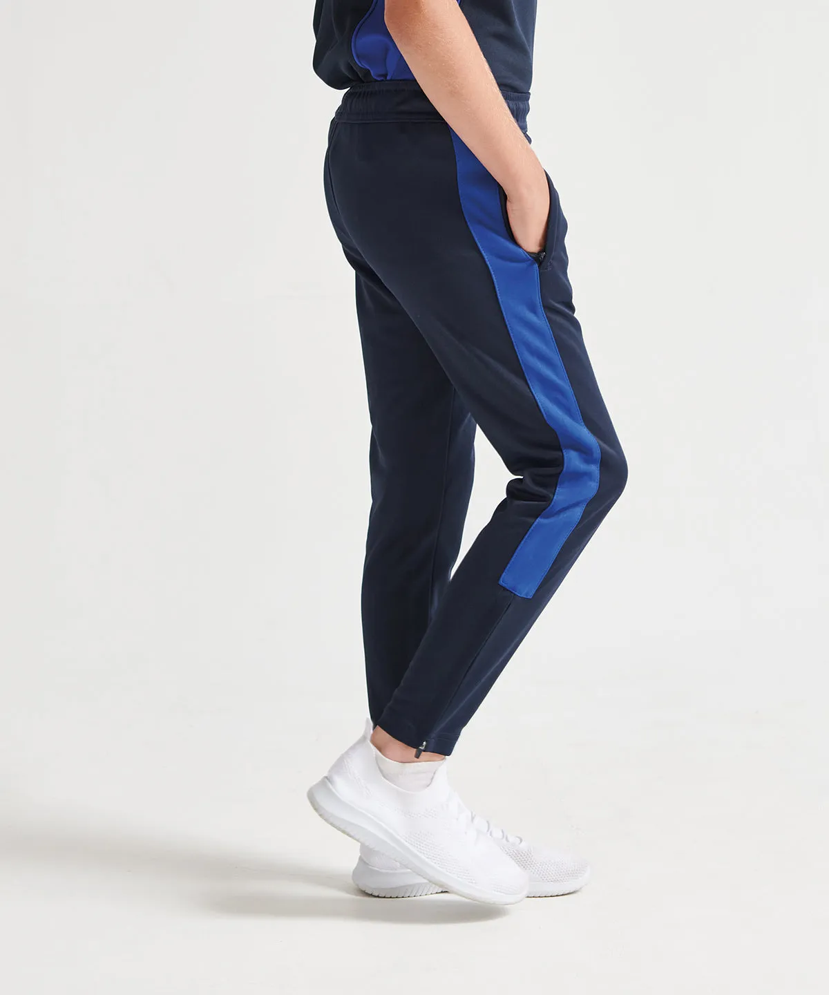 Kids knitted tracksuit pants | Black