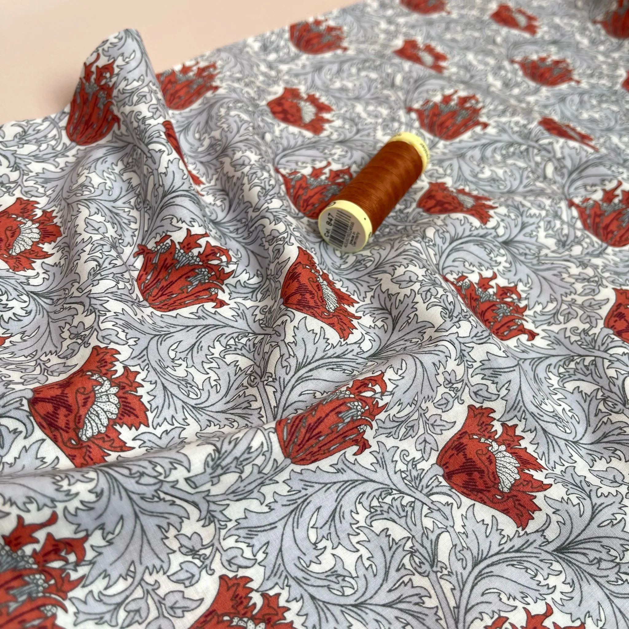 Morris Leaves Grey Cotton Lawn Fabric